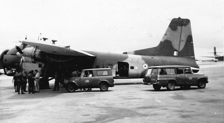 41 Squadron aircraft in Saigon, 1970 41 Squadron aircraft in Saigon, 1970