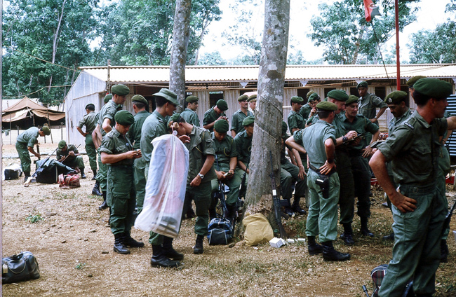 W3 Company soldiers getting ready for leave in Vung Tau W3 Company soldiers getting ready for leave in Vung Tau