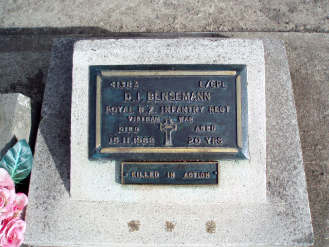 Don Bensemann's grave, 2010 Don Bensemann's grave, 2010