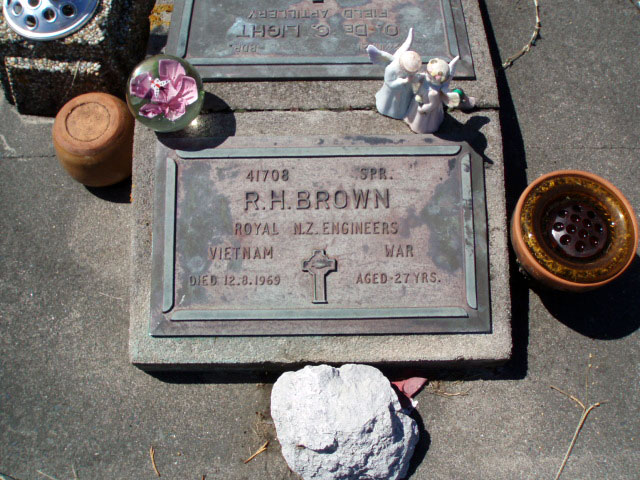 Rawhiti Brown's grave, 2009 Rawhiti Brown's grave, 2009