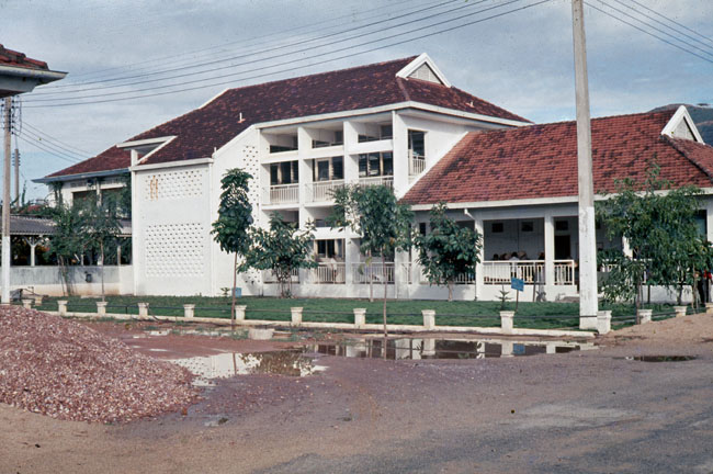 The maternity ward at Qui Nhon Hospital, circa 1973 The maternity ward at Qui Nhon Hospital, circa 1973