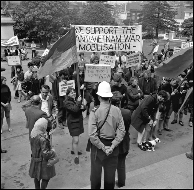Anti-Vietnam War protest at Parliament in 1969 Anti-Vietnam War protest at Parliament in 1969