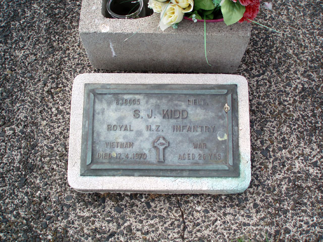 Stanley Kidd's grave, 2008 Stanley Kidd's grave, 2008