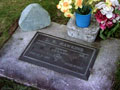 Laurie Hawkins grave