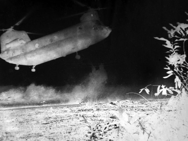 CH-47 Chinook helicopter CH-47 Chinook helicopter