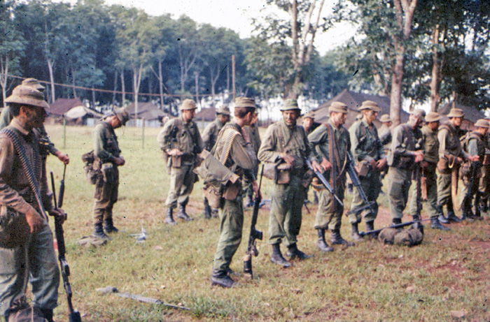 V5 Company preparing for a night ambush V5 Company preparing for a night ambush