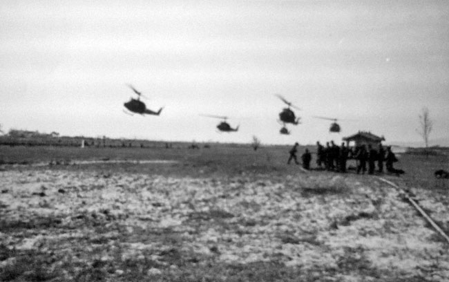 V2 Company leaves FSB Anderson during Operation Coburg, 1968 V2 Company leaves FSB Anderson during Operation Coburg, 1968