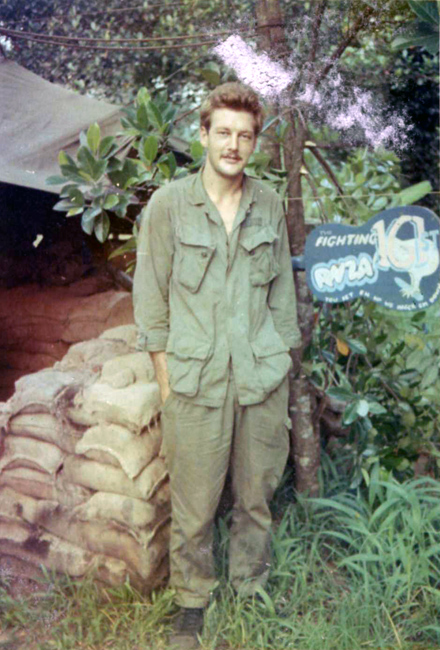 Jim Ellis at Nui Dat, 1970 Jim Ellis at Nui Dat, 1970