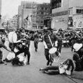 Protesters interrupt 161 Battery parade in Auckland, 1971